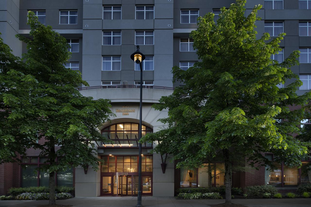 Residence Inn Portland Downtown/Riverplace Exterior photo